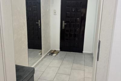 Apartament cu 3 camere decomandat în Popoveni - 1