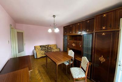 Apartament cu 3 camere decomandat în Girocului - 3