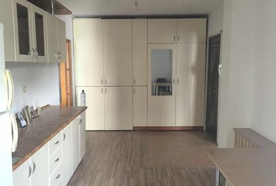 Apartament cu 2 camere decomandat în Sud - 2