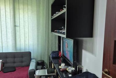 Apartament cu 3 camere decomandat, mobilat în Crângași - 5