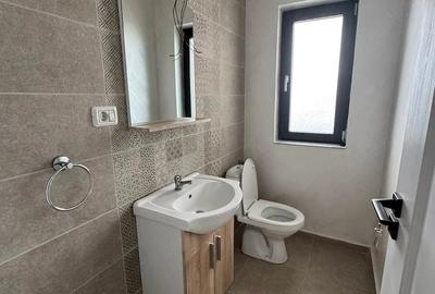 Casă cu Teren 350 Mp în Lunca Cetățuii