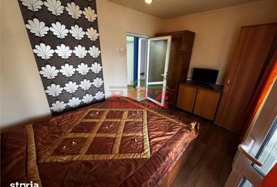 Apartament cu 3 camere decomandat în Tineretului - 17