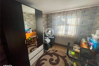 Casă cu 4 camere în Vânători - 15