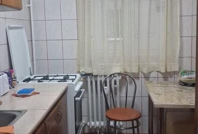 Apartament cu 3 camere decomandat în Exterior Vest - 2