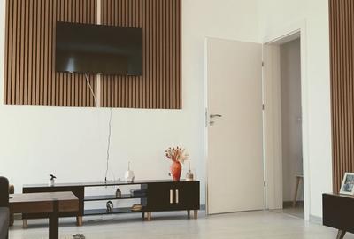 Apartament cu 2 camere decomandat în Exterior Vest