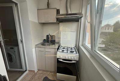 Apartament cu 2 camere decomandat în Central - 8