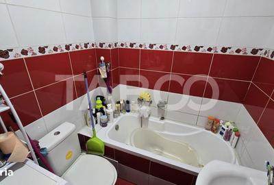 Apartament cu 3 camere semidecomandat, mobilat în Lazaret - 9