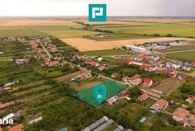 Teren de 2398 mp, în Fântânele - 3