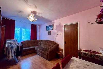 Apartament cu 3 camere semidecomandat, mobilat în Mănăștur