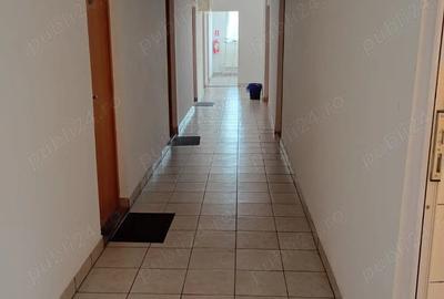 Spațiu comercial, de 300 mp, în Bartolomeu