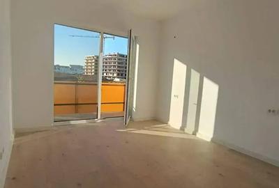Apartament cu 4 camere în Central - 8