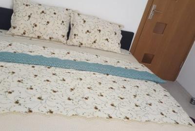 Apartament cu 3 camere decomandat în Județean
