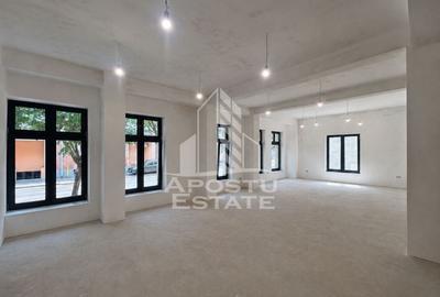 Spațiu comercial, de 175 mp, în Complex Studențesc - 1