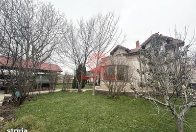 Casă cu 6 camere cu Teren 1000 Mp în Central - 7