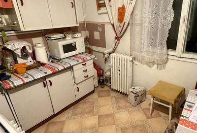 Apartament cu 3 camere decomandat în Nufărul - 4