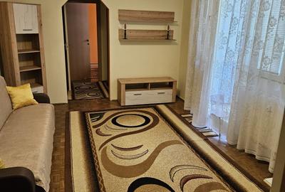 Apartament cu 2 camere semidecomandat în Brazda lui Novac