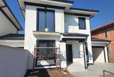 Duplex cu 5 camere cu Canalizare în Dumbrăvița - 1