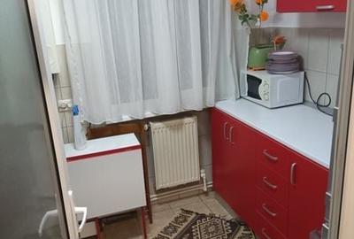 Apartament cu 2 camere decomandat în Ultracentral