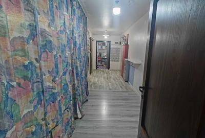 Apartament cu 3 camere semidecomandat în Central - 5