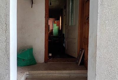 Casă cu 1 camere cu Teren 1079 Mp în Tirol