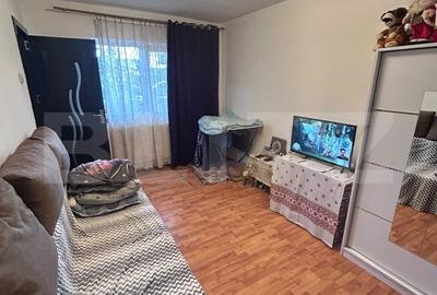 Garsonieră decomandată, mobilată în Buziașului