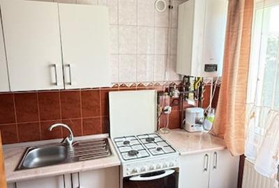 Casă cu 3 camere cu Canalizare în Est - 13