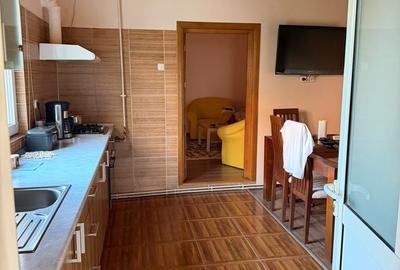 Casă cu 2 camere în Central - 2
