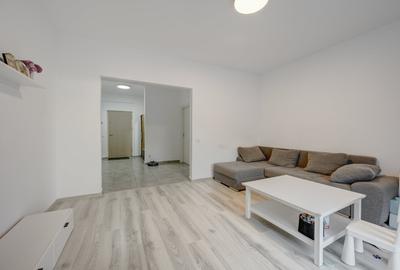 Apartament cu 3 camere decomandat în Ștefăneștii de Jos - 3
