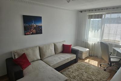 Apartament cu 2 camere decomandat în Crângași