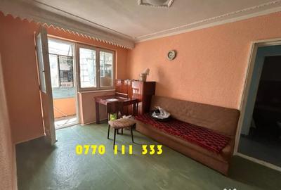 Apartament cu 2 camere decomandat în Viziru 1