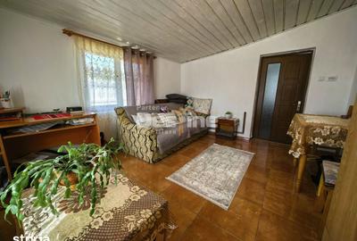 Casă cu 4 camere cu Teren 720 Mp în Miroslava - 2