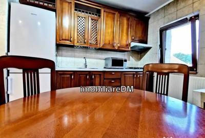 Apartament cu 4 camere decomandat în Podul de Fier - 4