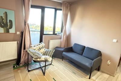 Apartament cu 2 camere semidecomandat în Jiului