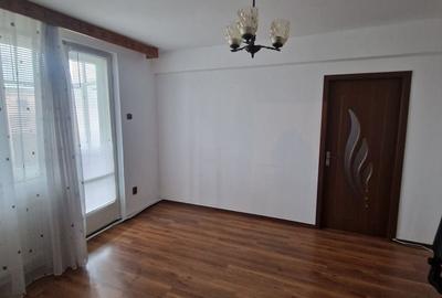 Apartament cu 2 camere semidecomandat în Central - 9