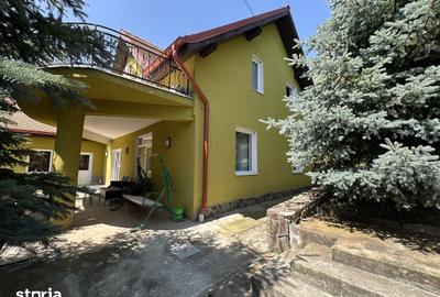Casă cu 8 camere cu Teren 1110 Mp în Central - 13