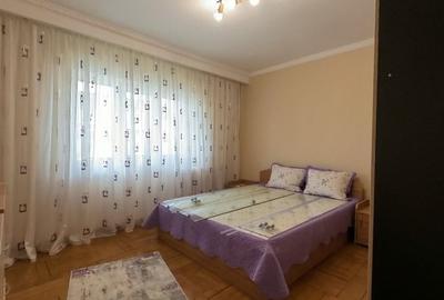 Apartament cu 3 camere decomandat în Decebal - 3