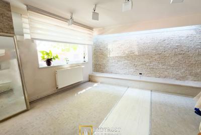 Casă cu 13 camere cu Canalizare în Aradul Nou - 10