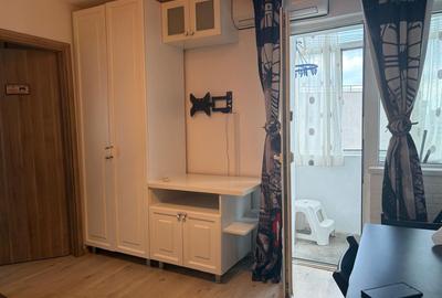 Apartament cu 2 camere decomandat, mobilat în Alexandru Obregia
