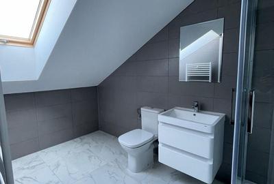 Apartament cu 3 camere decomandat în Mircea cel Bătrân - 2