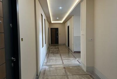 Spațiu comercial, de 35 mp, în Central