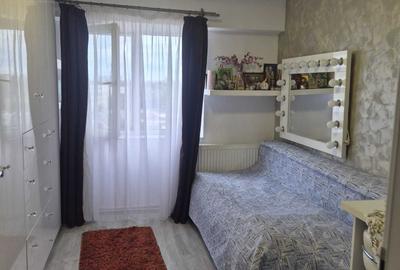 Apartament cu 3 camere decomandat în Exterior Vest - 3