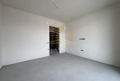 Apartament cu 3 camere semidecomandat în Florești - 11