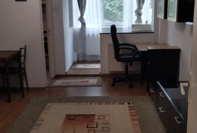 Garsonieră semidecomandată în Tractorul - 6