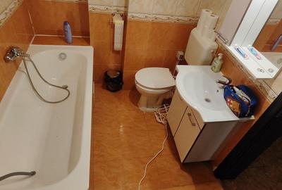 Apartament cu 3 camere decomandat în Chiajna