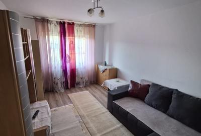 Apartament decomandat în Central - 1