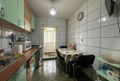 Apartament cu 2 camere decomandat în Central - 1