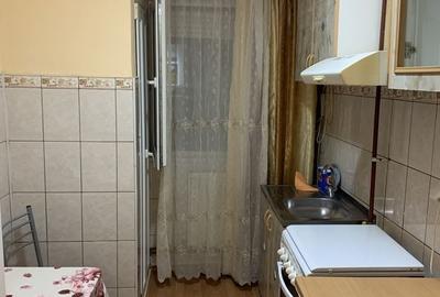 Apartament cu 2 camere decomandat în Electroprecizia