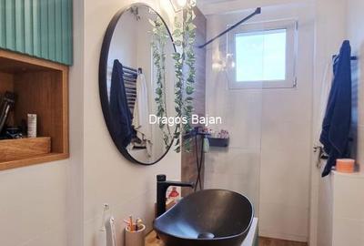 Apartament cu 3 camere decomandat, mobilat în Ozana - 2