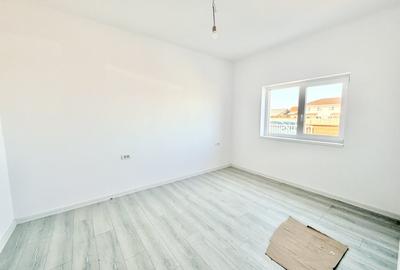 Duplex cu 5 camere cu Canalizare în Moșnița Nouă - 8