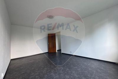 Apartament cu 2 camere decomandat în Drumul Taberei - 2